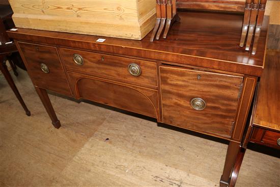 Mahogany sideboard(-)